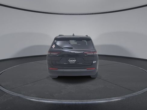 New 2026 Jeep Grand Cherokee L 4WD image 13