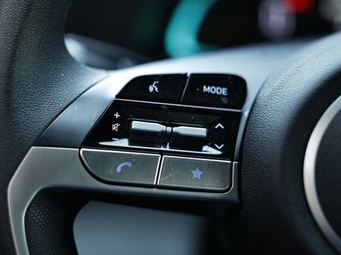 Certified 2025 Hyundai Elantra Blue image 32