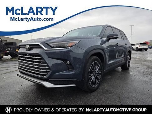 Used 2024 Toyota Grand Highlander AWD Hybrid image 1