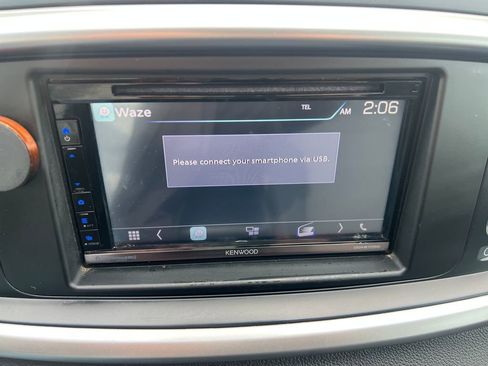 Used 2017 Kia Sorento LX image 21