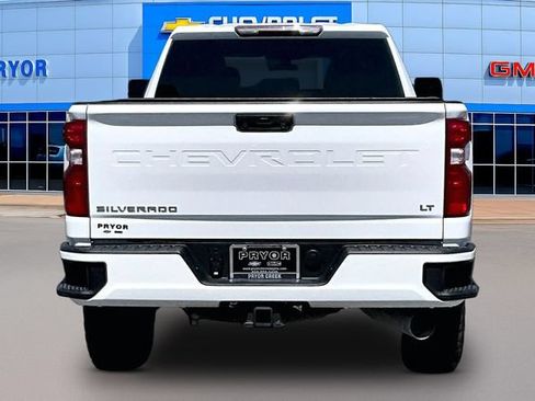 Used 2023 Chevrolet Silverado 2500 LT w/ Convenience Package AWD/4WD image 6