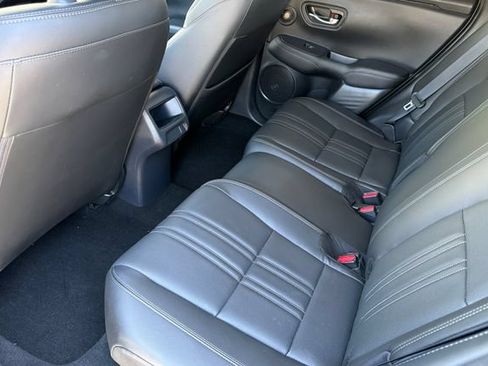 Used 2025 Honda HR-V EX-L image 14