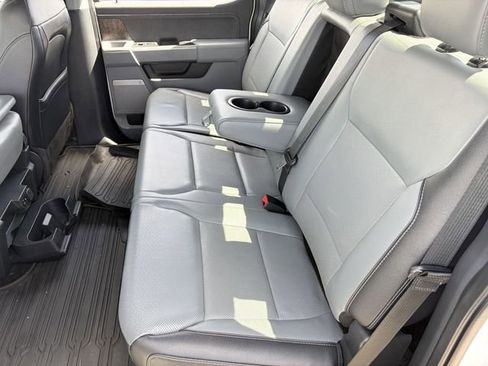 Used 2022 Ford F150 Lariat w/ Equipment Group 501A Mid AWD/4WD image 18