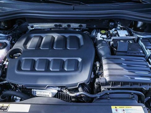 New 2026 Volkswagen Tiguan SE R-Line image 38