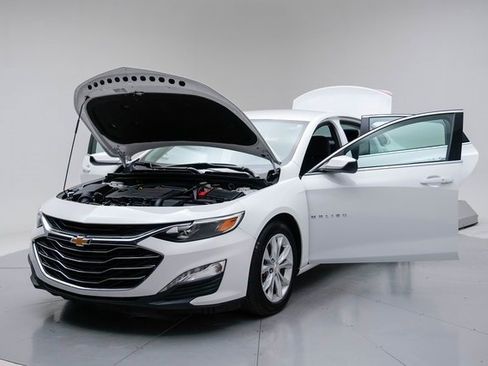 Used 2024 Chevrolet Malibu LT image 21