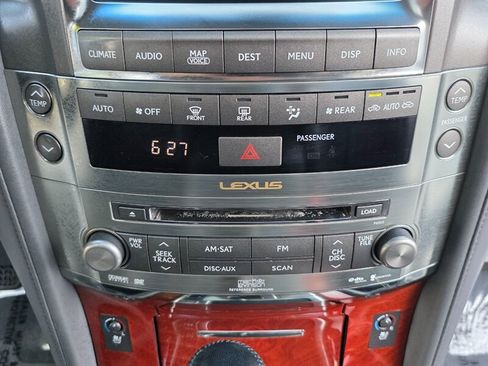 Used 2009 Lexus LX 570 4WD image 53