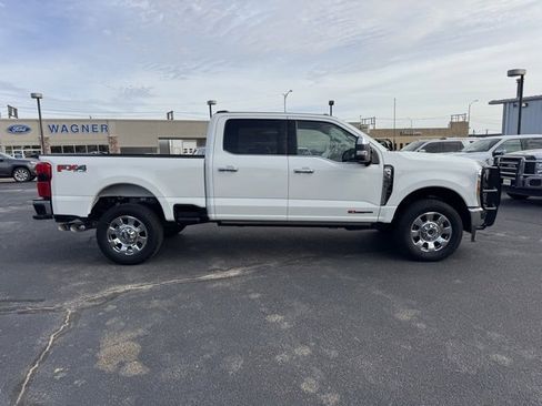 Used 2024 Ford F350 Lariat w/ Lariat Ultimate Package image 2