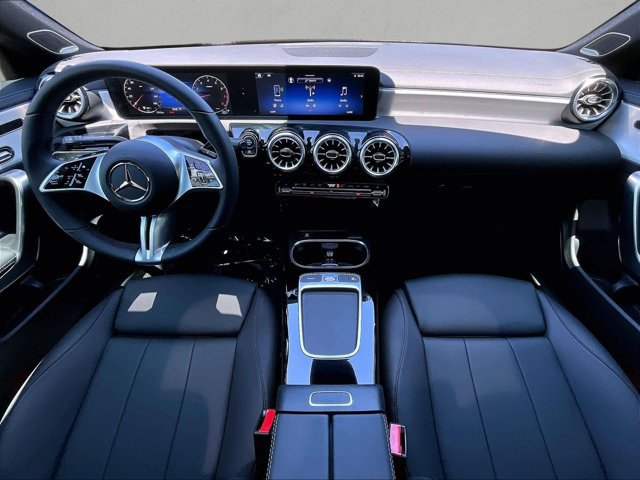 Used 2026 Mercedes-Benz CLA 250 image 16