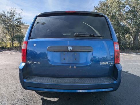 Used 2010 Dodge Grand Caravan Hero w/ Popular Equipment Group image 5