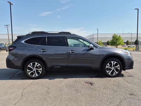 Used 2022 Subaru Outback Touring XT w/ Popular Package #2 AWD/4WD image 2