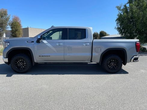 Used 2023 GMC Sierra 1500 SLT w/ SLT Premium Plus Package RWD image 8
