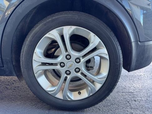 Used 2019 Chevrolet Bolt LT image 37