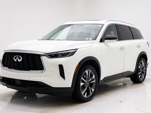 Used 2024 INFINITI QX60 Luxe AWD/4WD image 2