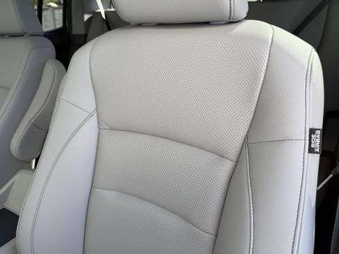 Used 2023 Honda Ridgeline RTL-E image 5