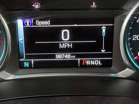 Used 2019 Chevrolet Traverse LT image 19