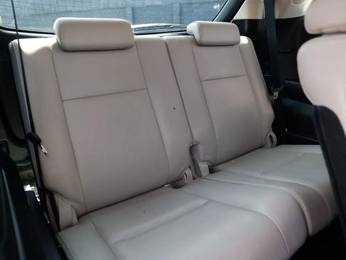 Used 2011 MAZDA CX-9 Grand Touring w/ Moonroof & Bose Audio Pkg FWD image 16