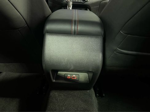 Certified 2025 Nissan Altima 2.5 SR w/ SR Premium Package image 10