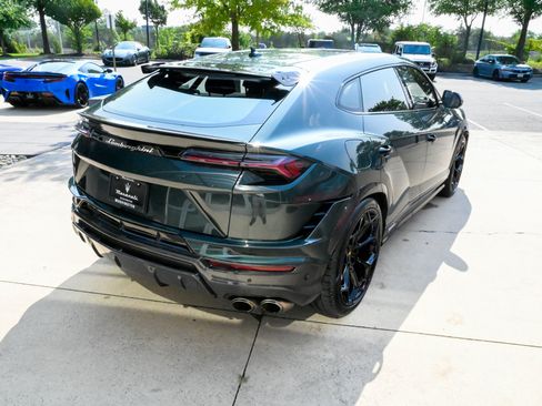 Used 2024 Lamborghini Urus Performante AWD/4WD image 5