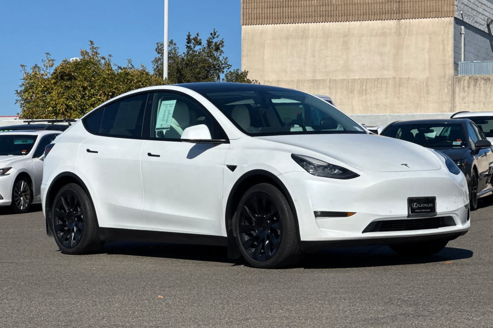Used 2021 Tesla Model Y Long Range AWD/4WD image 5
