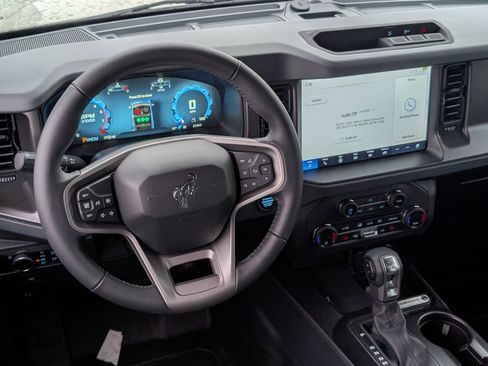 New 2025 Ford Bronco Big Bend image 12