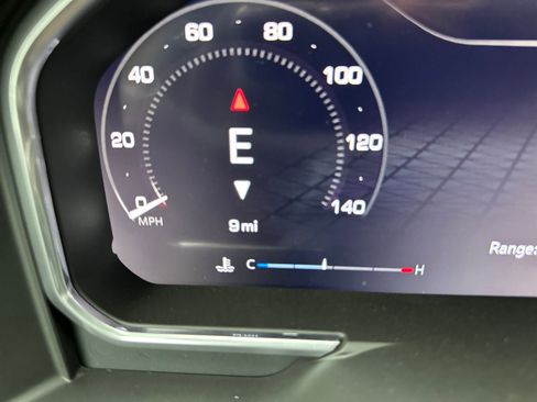 New 2026 GMC Sierra 2500 Denali w/ Technology Package image 16