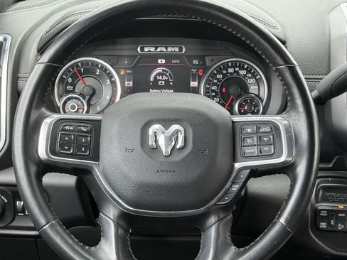Used 2022 RAM 2500 Laramie w/ Night Edition AWD/4WD image 11