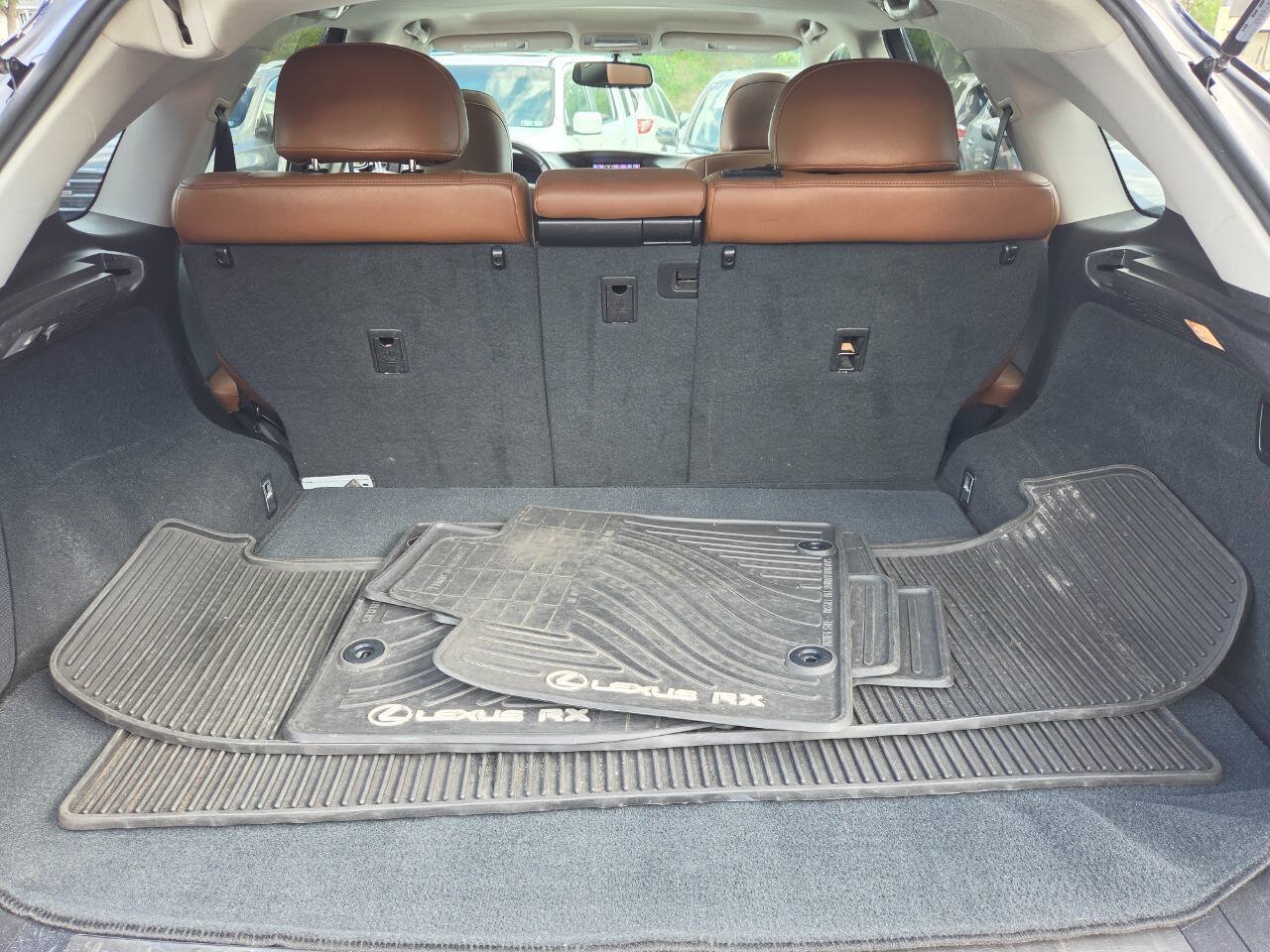 Used 2015 Lexus RX 450h AWD image 42