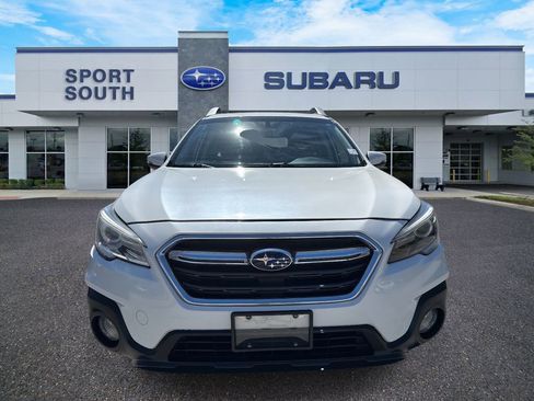 Used 2018 Subaru Outback 3.6R Limited image 9