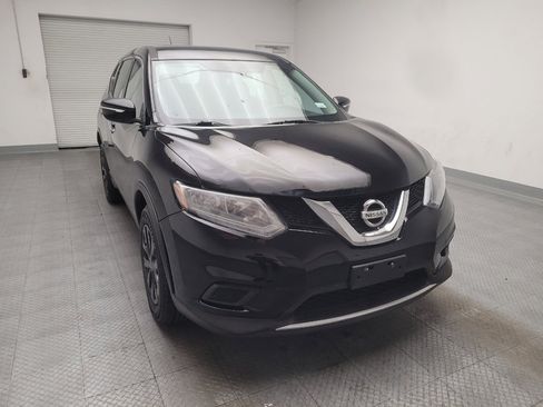 Used 2015 Nissan Rogue S FWD image 14