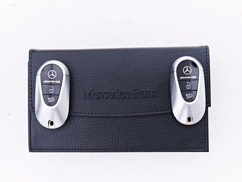 Used 2024 Mercedes-Benz S 63 AMG S w/ Rear Seat Package image 96