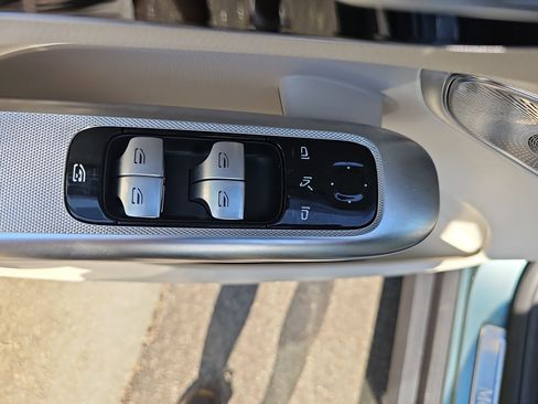 Certified 2026 Mercedes-Benz GLC 300 4MATIC image 29