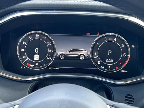 Used 2024 Jaguar F-PACE R-Dynamic S image 39