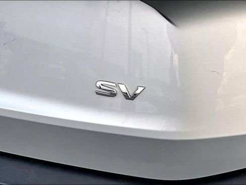 Used 2023 Nissan Rogue SV image 23