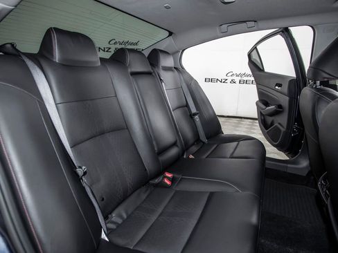 Used 2023 Nissan Altima 2.0 SR image 17