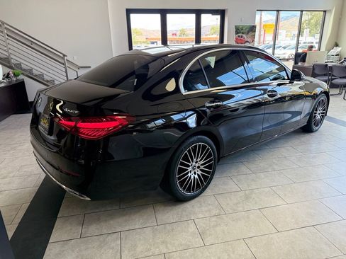 Used 2025 Mercedes-Benz C 300 4MATIC Sedan image 8