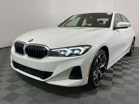 Certified 2025 BMW 330i Sedan w/ Premium Package RWD image 2