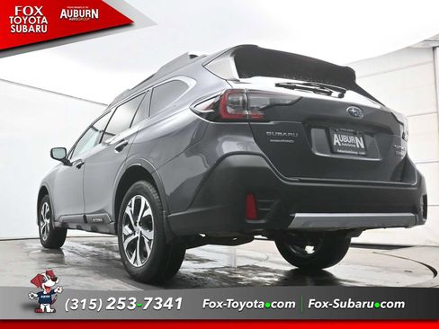 Used 2021 Subaru Outback Touring image 15
