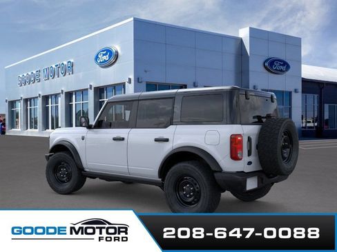 New 2026 Ford Bronco Big Bend w/ Black Diamond Package AWD/4WD image 8