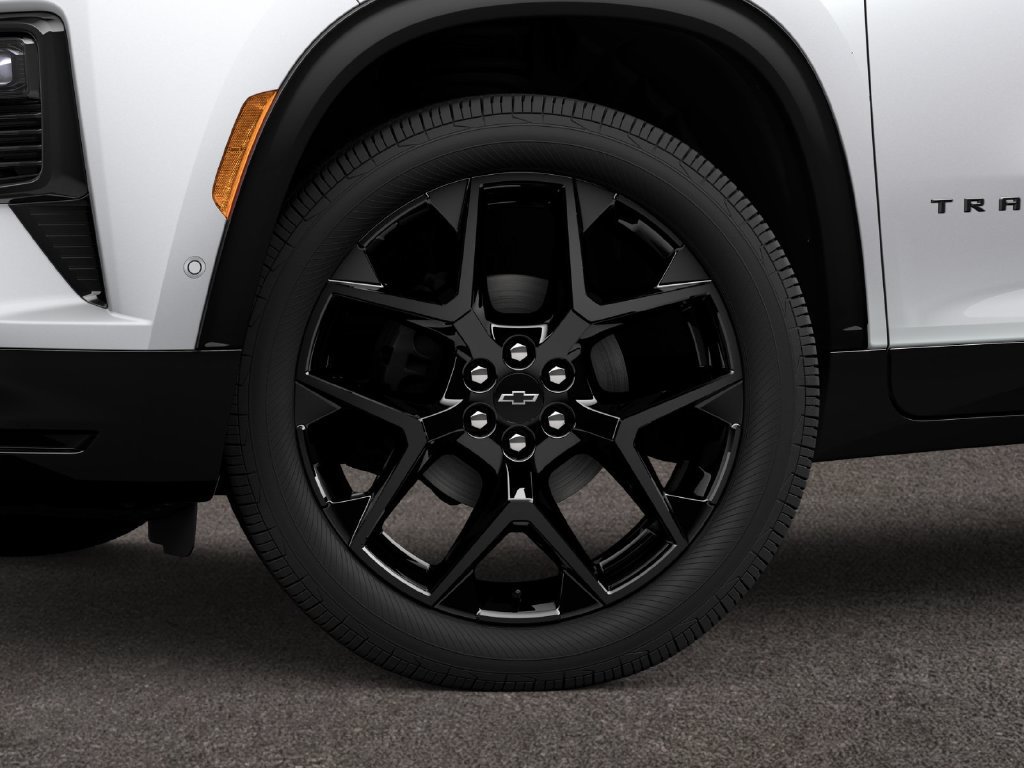 New 2026 Chevrolet Traverse RS w/ LPO, Floor Liner Package FWD image 4