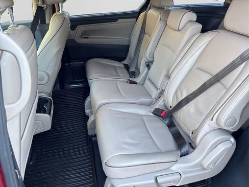 Used 2022 Honda Odyssey Elite image 10