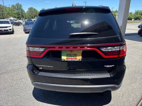 Used 2019 Dodge Durango SXT AWD/4WD image 5