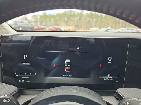 Used 2025 Nissan Kicks SR image 22