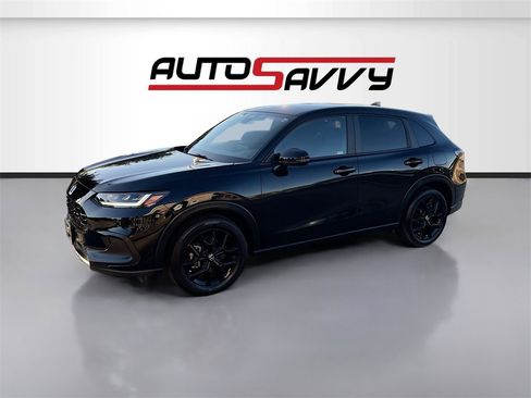 Used 2023 Honda HR-V Sport image 3