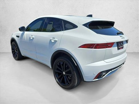 Certified 2024 Jaguar E-PACE R-Dynamic SE AWD/4WD image 7