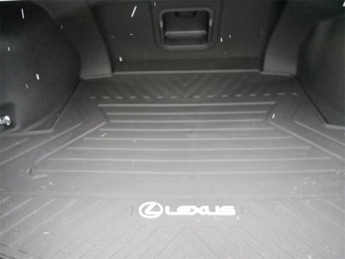 Certified 2025 Lexus ES 350 w/ Premium Package image 10