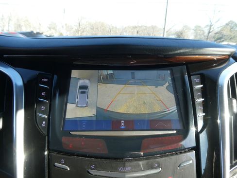 Used 2019 Cadillac Escalade ESV Luxury image 23