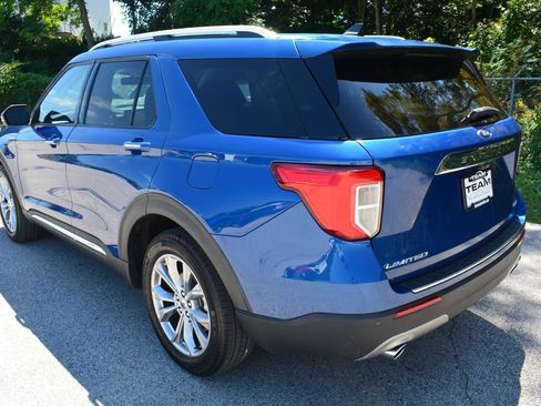 Used 2023 Ford Explorer Limited w/ Equipment Group 301A AWD/4WD image 7