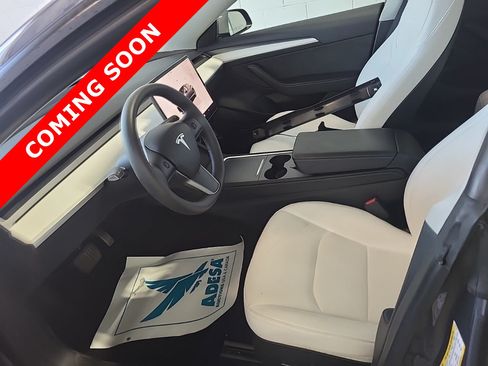 Used 2023 Tesla Model 3 Standard Range RWD image 6