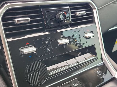 New 2026 Nissan Armada SV image 24