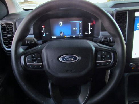 Used 2025 Ford Ranger XL w/ Trailer Tow Package image 25